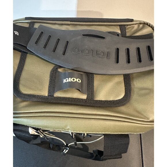NWT Igloo Maxcold+ Voyager Hard Liner Cooler 12 cans-  Olive - Picture 10 of 13